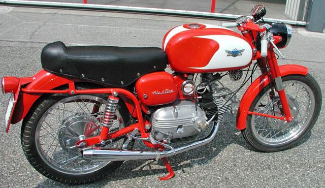 AERMACCHI H-D 250 ALA D'ORO