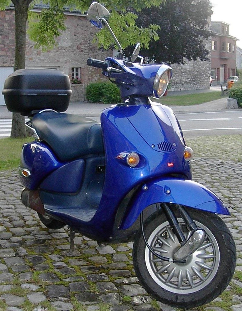 aprilia habana retro 50