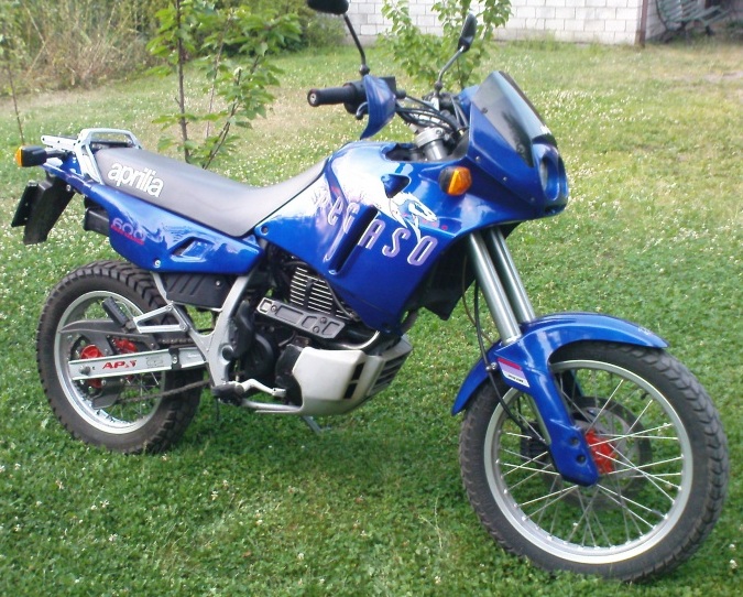 APRILIA PEGASO 600