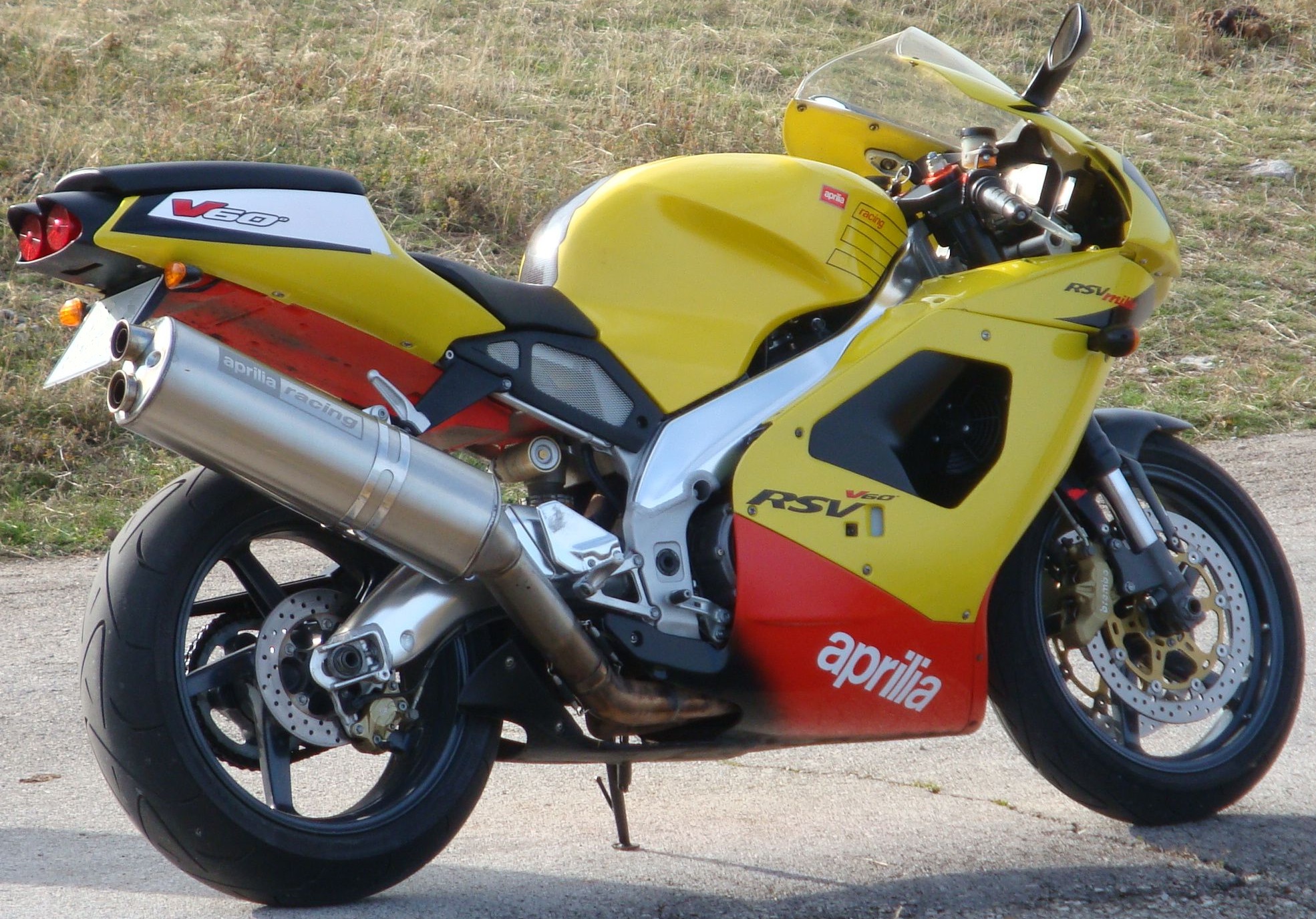 APRILIA RSV 1000 MILLE