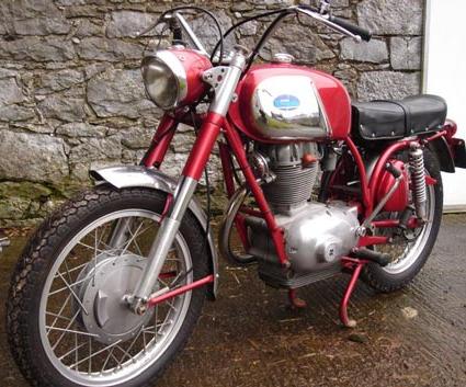 BENELLI 350 RIVERSIDE