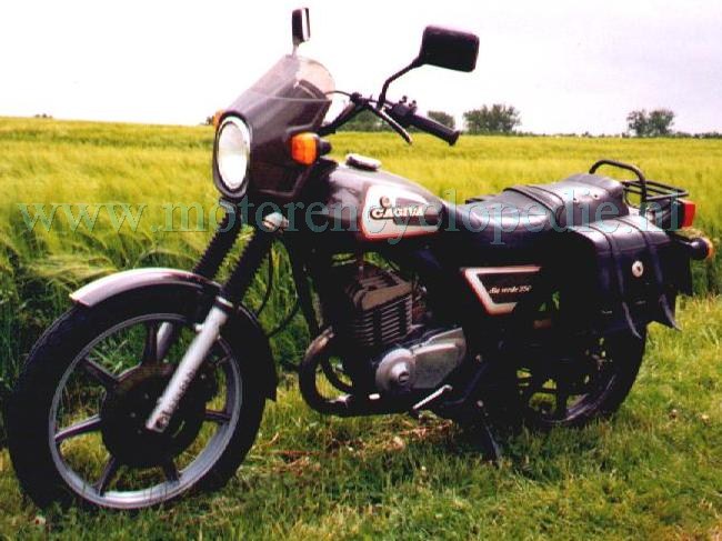 CAGIVA SST 350 ALA VERDE