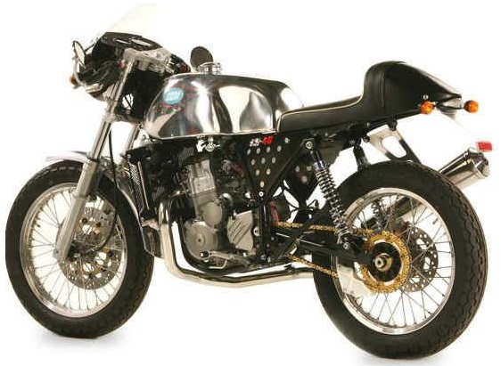 CCM CR 40 LIMITED EDITION CAFE RACER