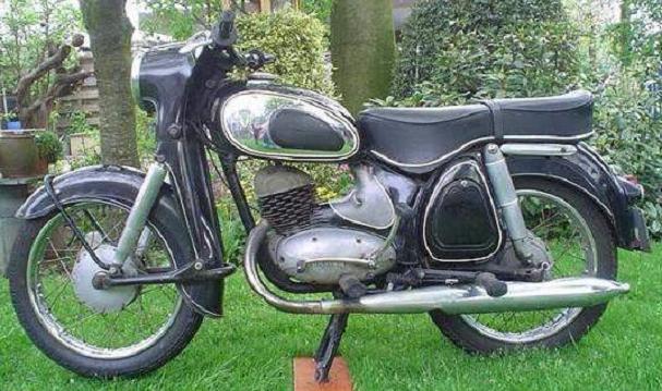 Geen foto beschikbaar. Heeft u een foto die ik mag gebruiken stuur hem dan naar info@motorencyclopedie.nl    No picture available. Do you have a picture that i may use Please send him to info@motorencyclopedie.nl