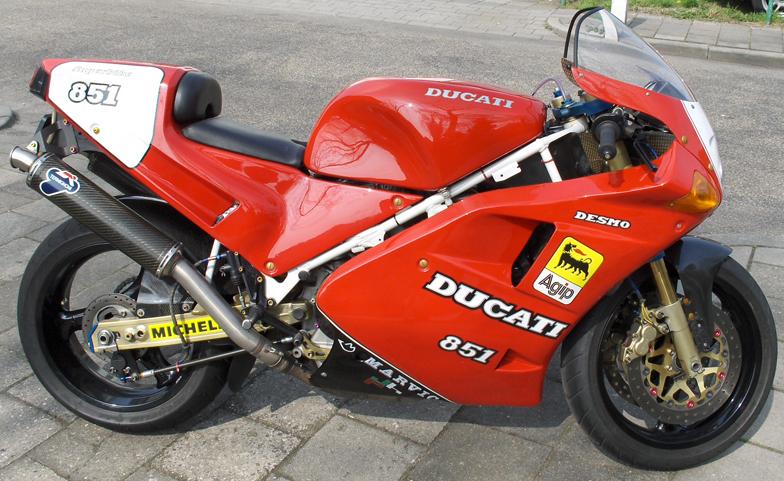 DUCATI 888 SP 3