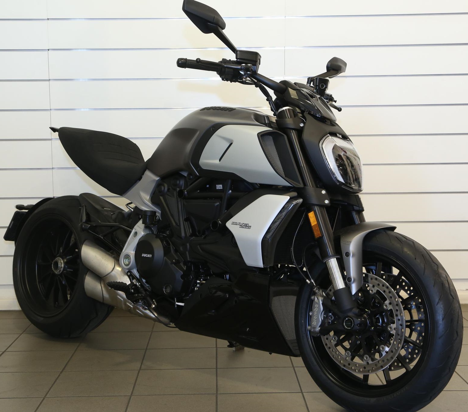 DUCATI DIAVEL 1260