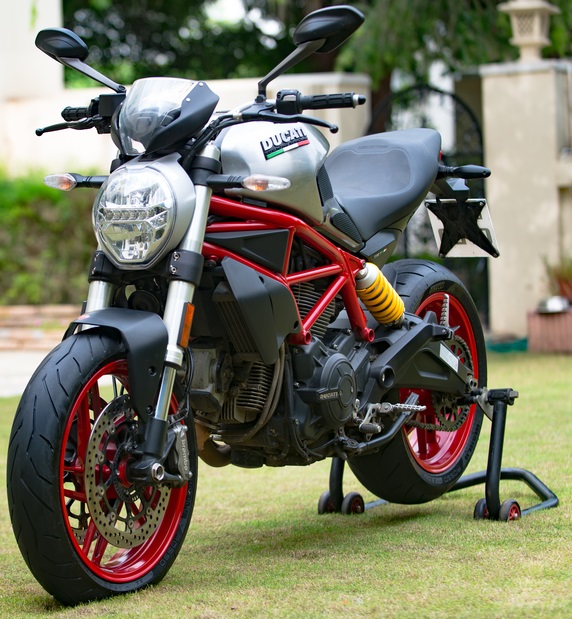 DUCATI MONSTER 797 RAJPUTANA CUSTOMS