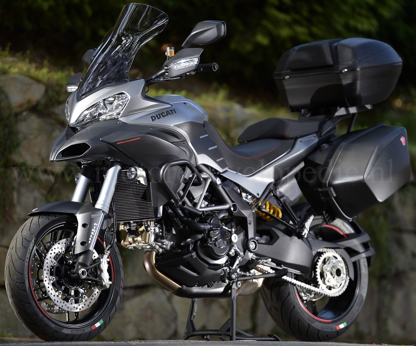 MULTISTRADA 1200 S GRAN TURISMO