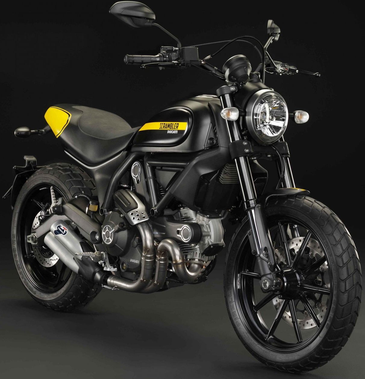 DUCATI SCRAMBLER 800 FULL TROTTLE