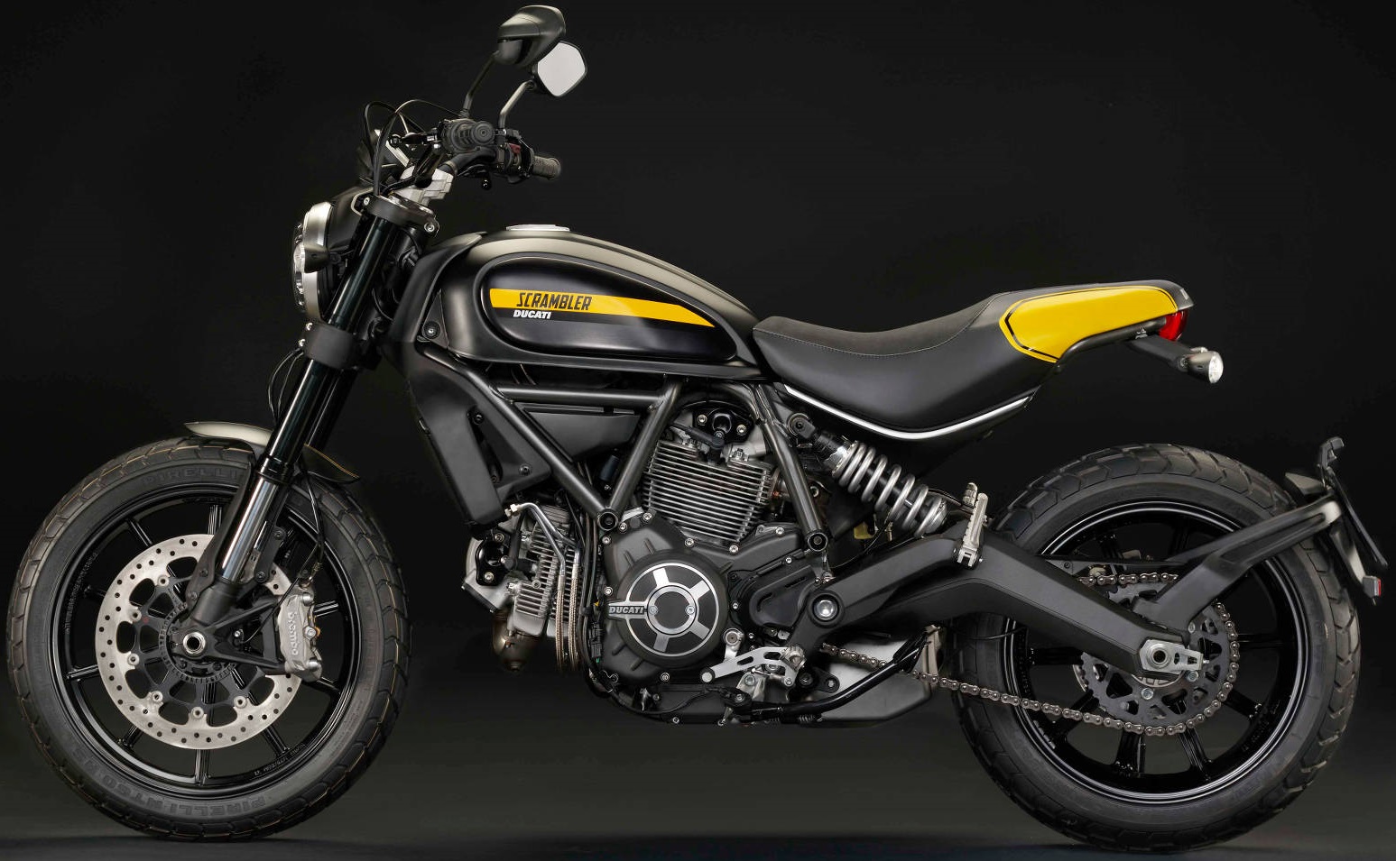 DUCATI SCRAMBLER 800 FULL TROTTLE