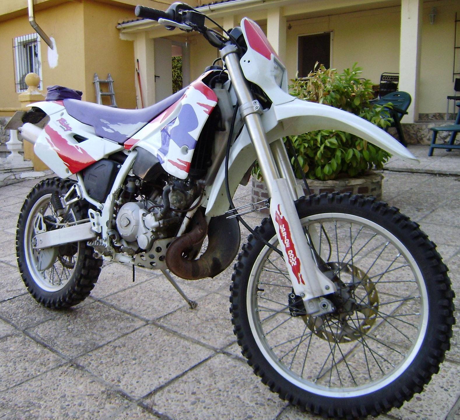 GILERA 125 R