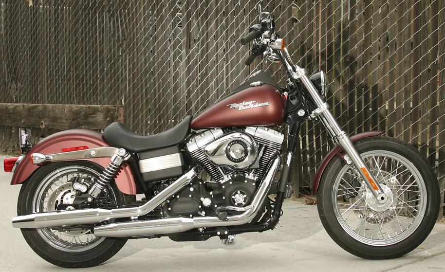 HARLEY DAVIDSON FXDB 1584 DYNA STREET BOB