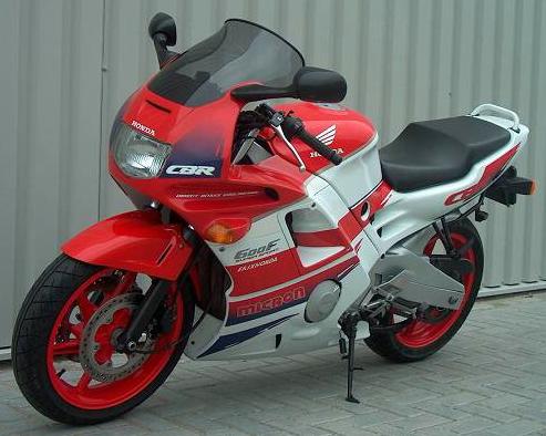 HONDA CBR 600 F