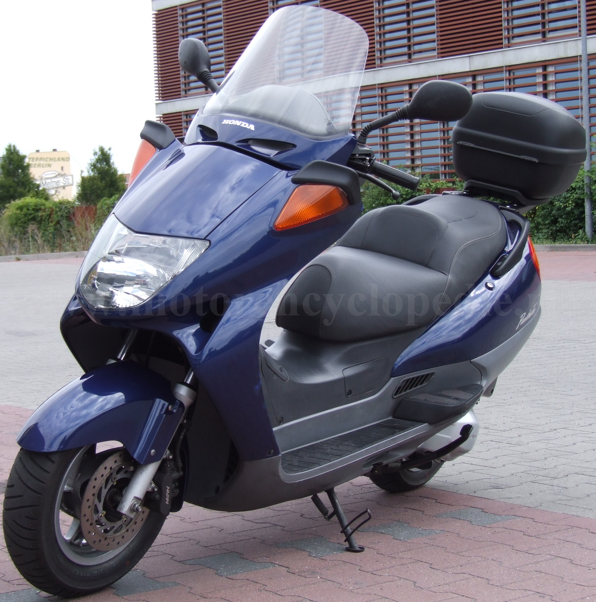 HONDA PANTHEON 125