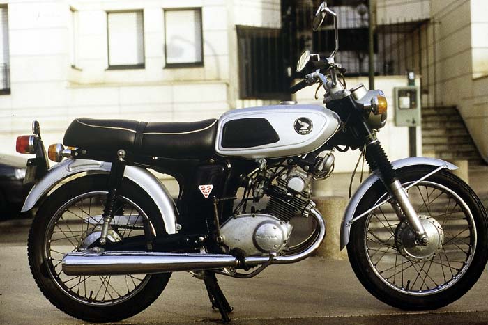 HONDA SS 125