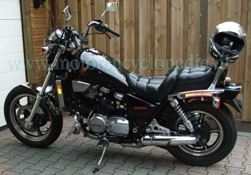 HONDA VF 750 C MAGNA V 45