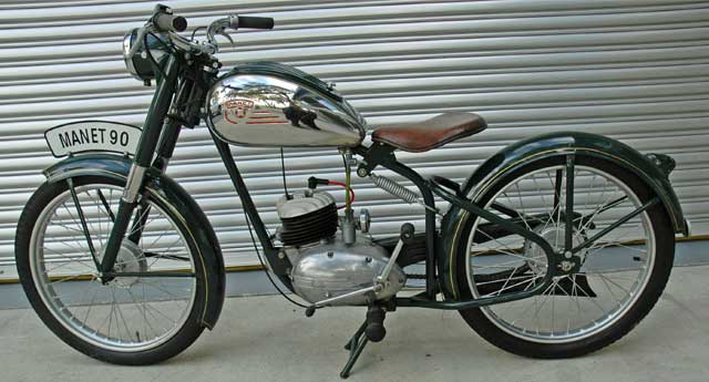 MANET 90