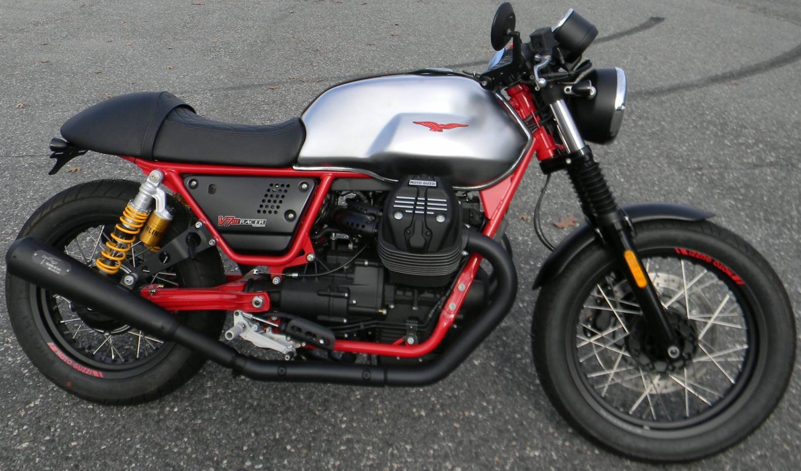MOTO GUZZI V 7 III RACER
