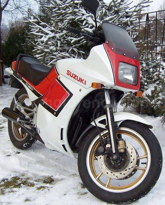 SUZUKI GSX 550 EF