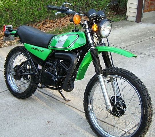 YAMAHA DT 125 E