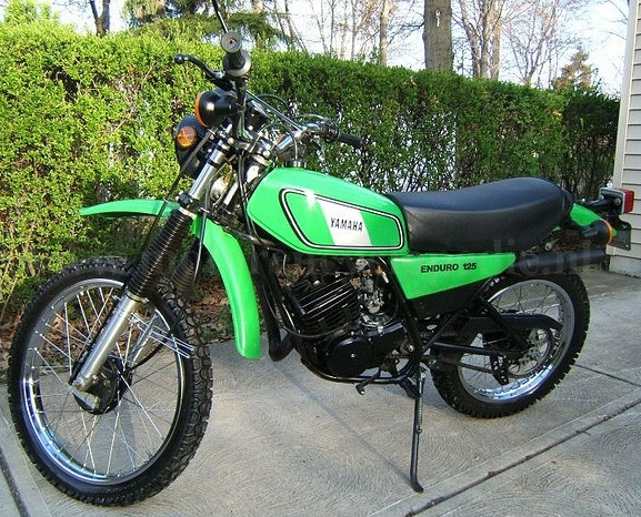 YAMAHA DT 125 E