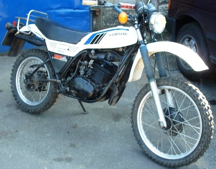 YAMAHA DT 400 MX